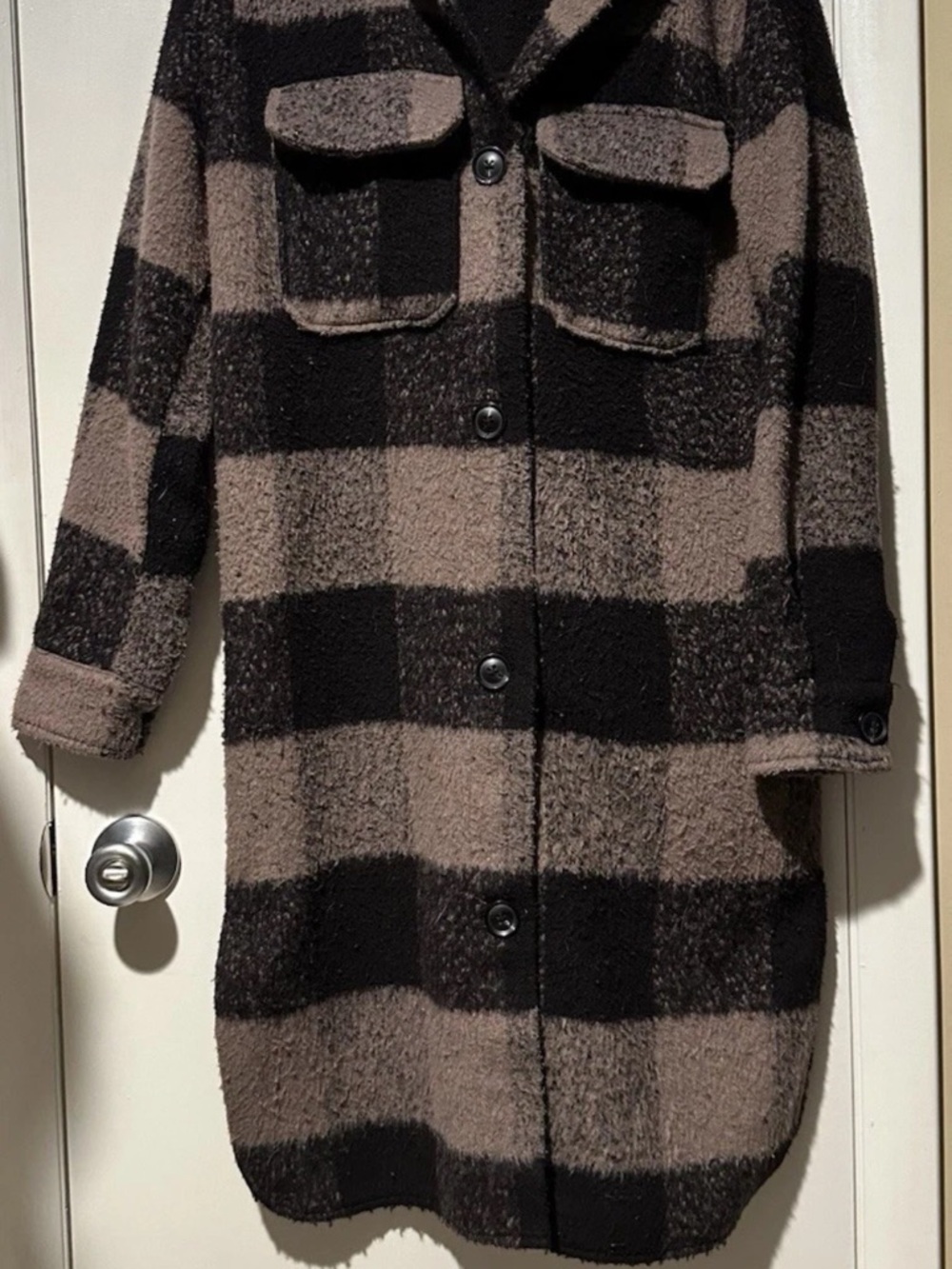 Cozy Plaid Teddy Jacket in Taupe & Black